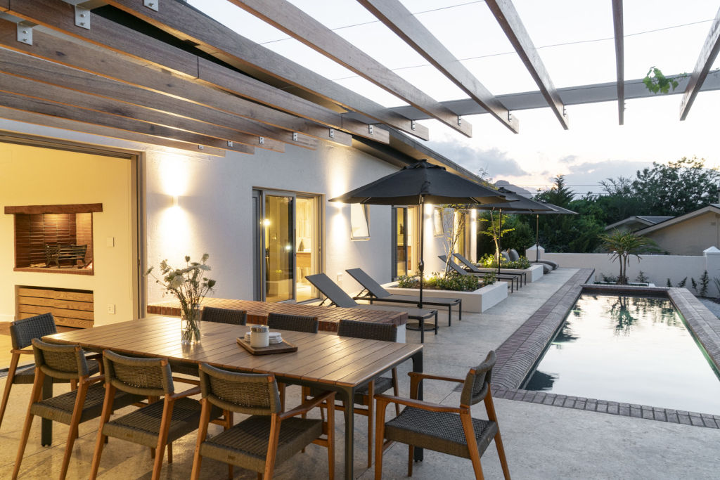 6 on Heide2 Petit Plaisir Garden